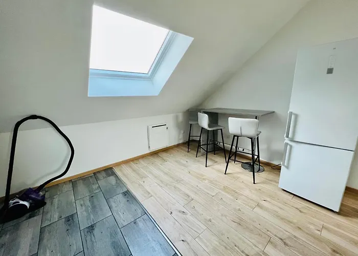 Grand 2 Wifi Proche Cattenom & Luxembourg Un-sejour-a-part דירה Florange