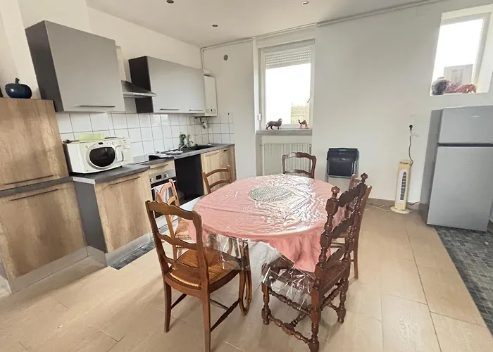 Grand Appartement 2 Chambres Wifi Proche Cattenom & Luxembourg Un-Sejour-A-Part